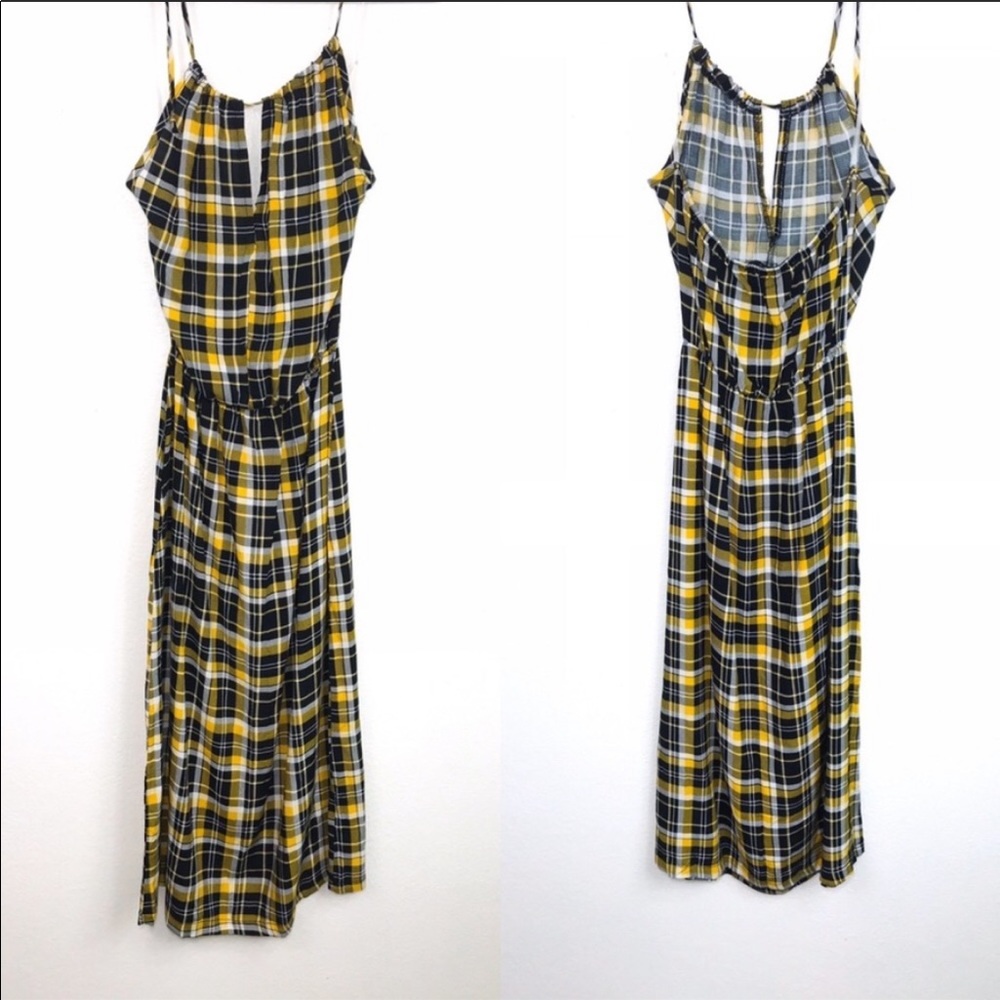 Velvet Torch Halter Print Midi Dress M NWOT